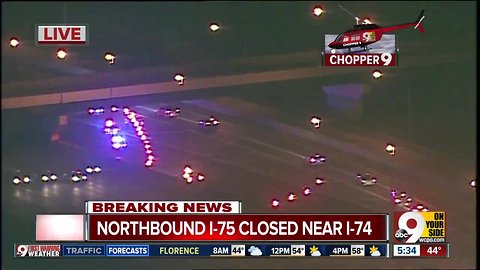 Pedestrian hit on northbound Interstate 75, road closed