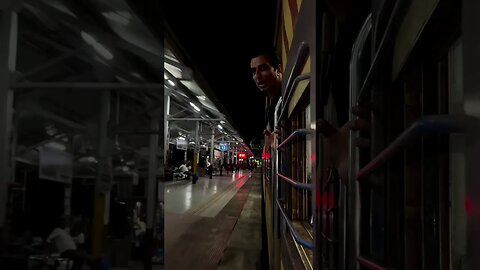 Sonu Sood travelling by train #sonusood #viralshorts #trending #trending #shorts #statusvideo