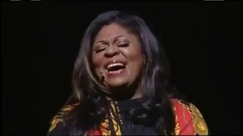 Kim Burrell sings "Alabaster Box" on Theatre