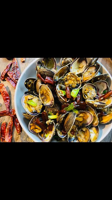 Szechuan Spicy Clam Stir Fry 辣炒蛤蜊