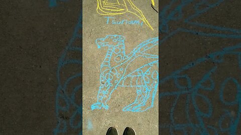 I DREW THE DRAGONETS OF DESTINY WITH CHALK!! WOF #drawing #art #dragon #wingsoffire