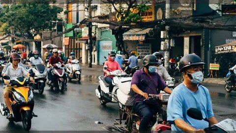Finding Calm in the Chaos - Saigon My Addition - On the Streets of Saigon