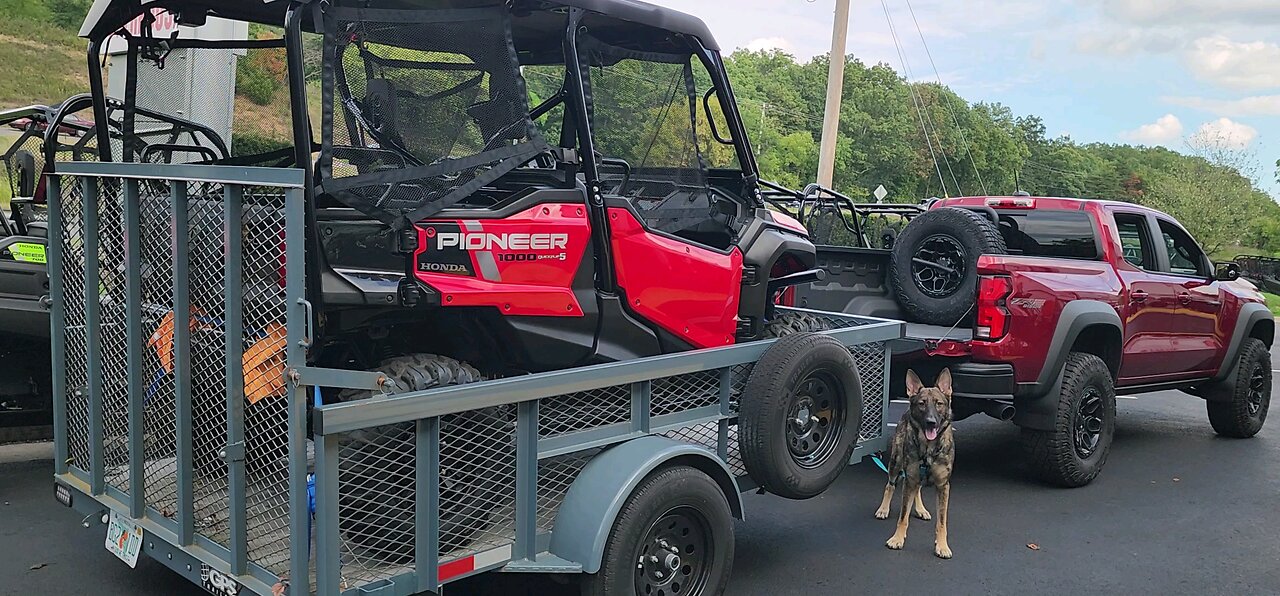 TURBO DOG BRINGS HOME THE PIONEER