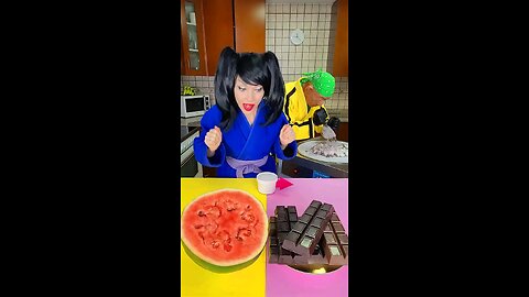 Ice cream challenge! Strawberry vs blueberry cake #Shorts