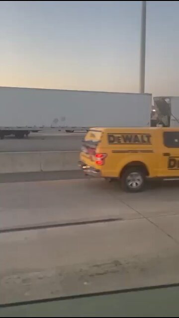 Hwy 401 accident Toronto