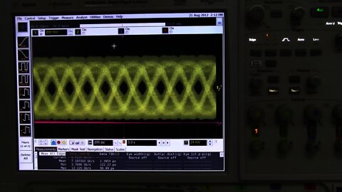 EEVblog #340 - USB 3.0 Eye Diagram Measurement