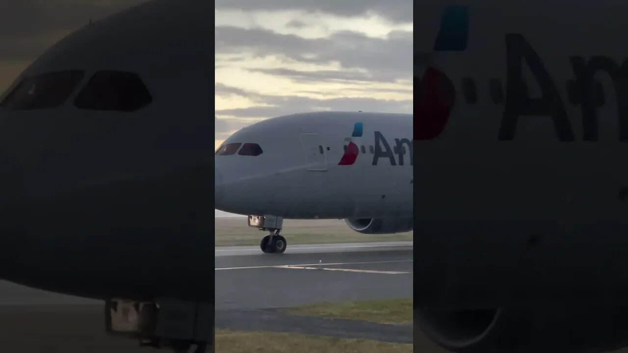 American Boeing 787-9 In the Rain at Honolulu #americanairlines #boeing787 #aviationlovers