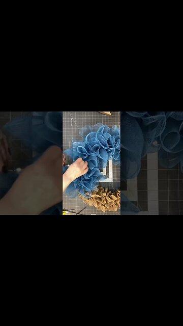 How to Make a Nativity Wreath, Julie’s Wreath Boutique, #Shorts #christmascrafts #nativity #diycraft