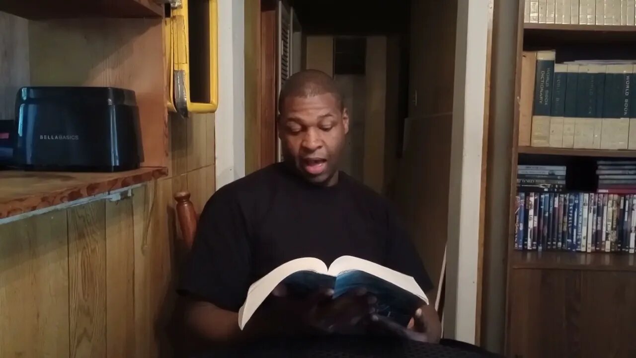 Book of Psalms Chapter 4 (narrated by Antonio Jones)