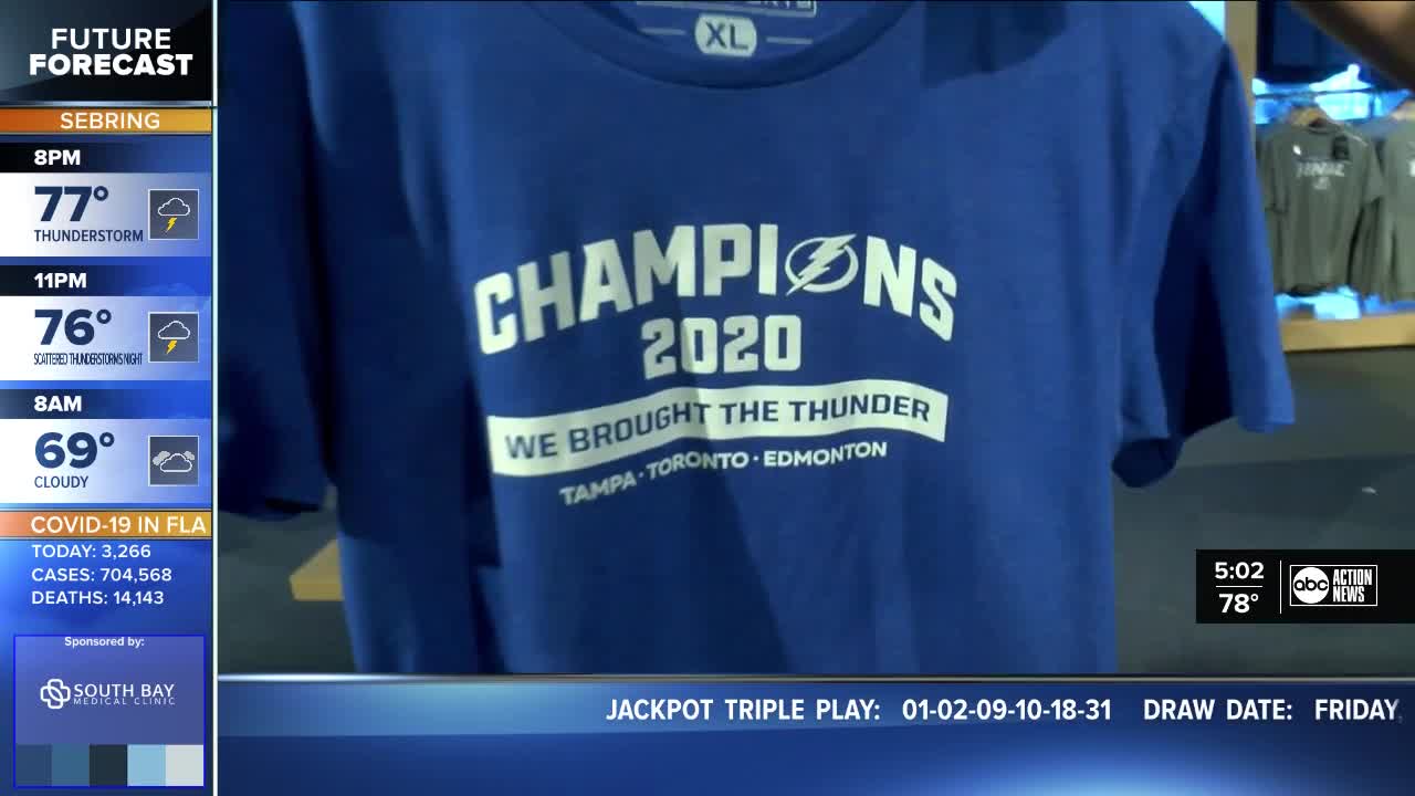 Bolts fan patiently wait for new Stanley Cup merchandise