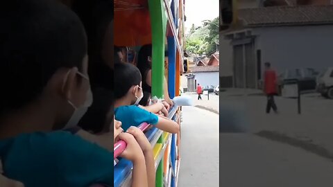 OS REIS DOS PASSINHOS, DANÇANDO FOFÃO, HOMEM-ARANHA, BEN10 E PATATI NA CARRETA DA ALEGRIA, LIKE