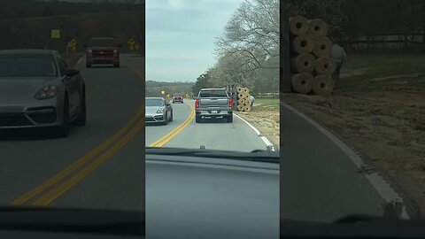 We’ve got some free hay on Anderson Mill Road😳