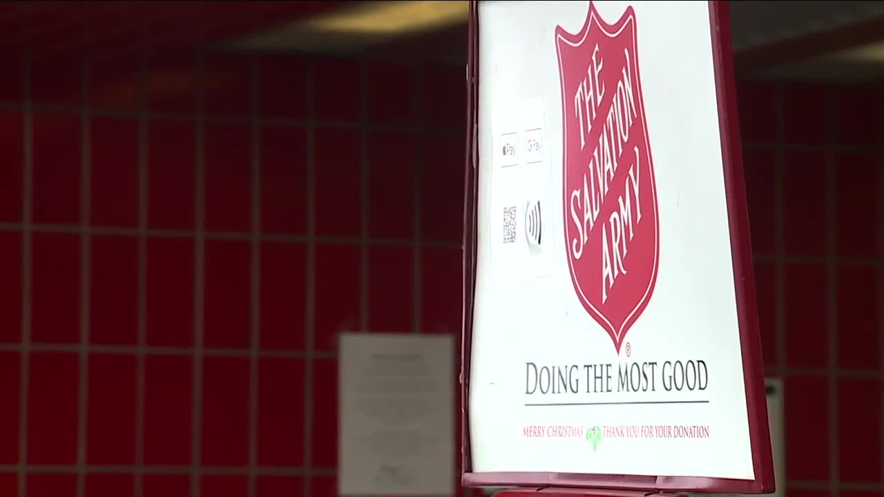 Salvation Army hands out meals to families in need