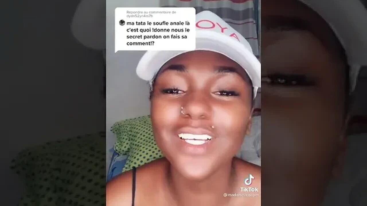 Madame Cooper : Soufflé Anal La manière la plus efficace de sauver un noyé» : souffler de la fumée d