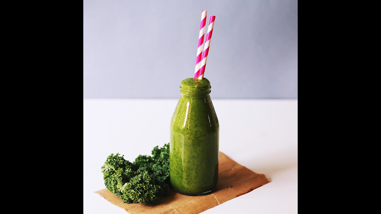 3 Green protein detox smoothie