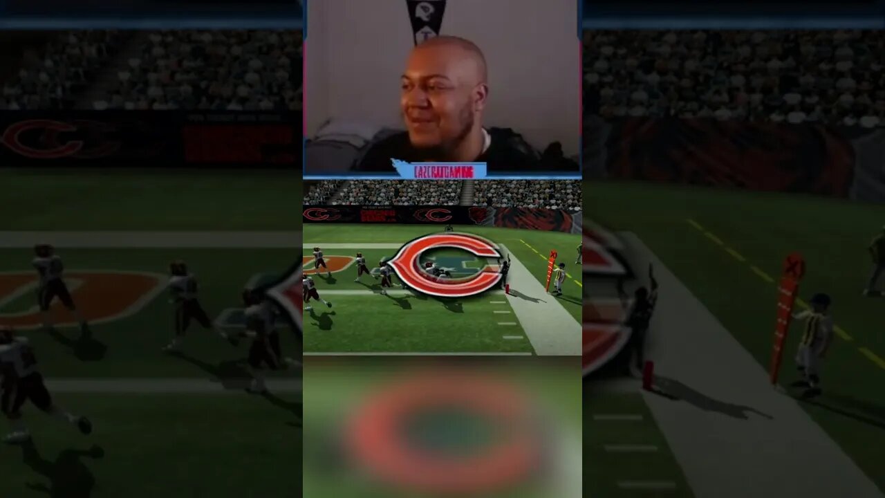 Matt Leinart Goes SUPERMAN for the TD #BearsFranchise #Madden05