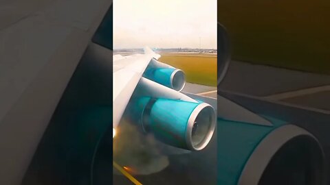Which Airport is This? So Close 😱😱🤯 #shorts #airplane #landing #airport