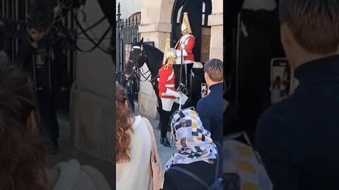 make way for the kings guard #horseguardsparade