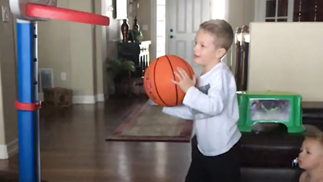 Kid’s Epic Slam Dunk