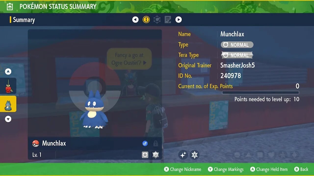 Shiny Munchlax evolves into Shiny Snorlax