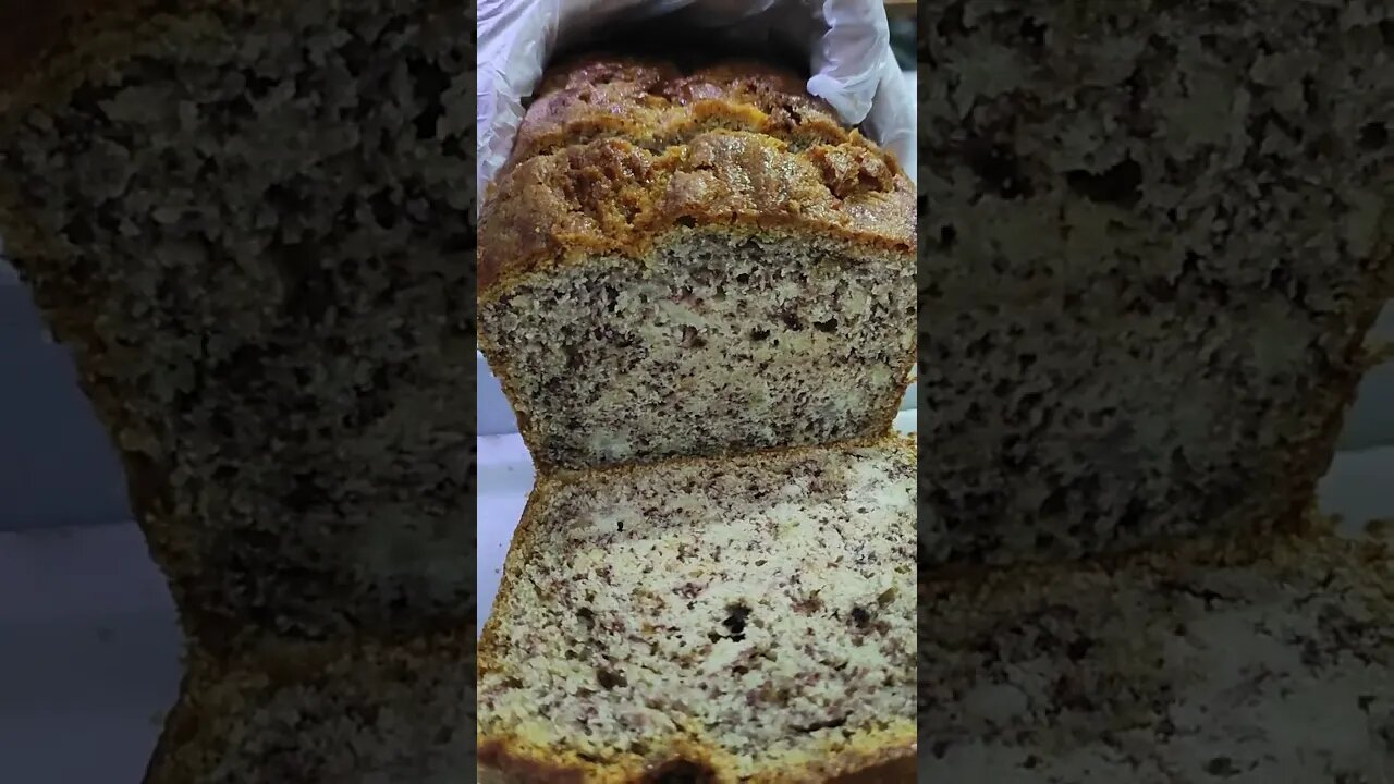 Banana walnut #shortsviral #satisfying #asmrsounds #yummy #bananaloaf