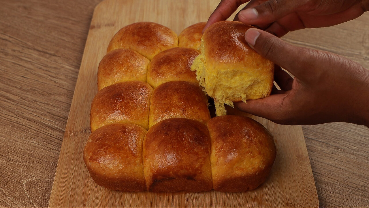 Fluffy carrot bread! super fast and delicious