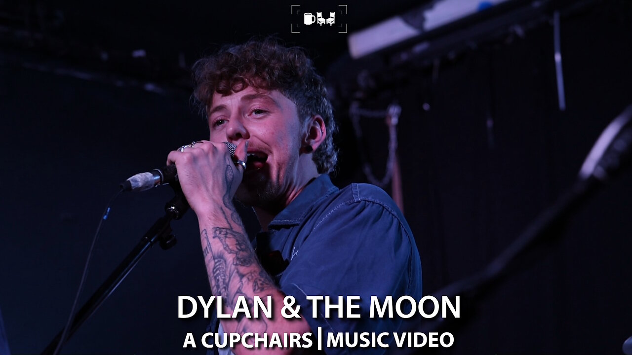 DYLAN & THE MOON live at The Old Blue Last - Cupchairs.com