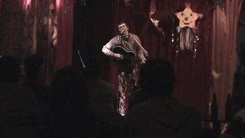 "Walking Aimlessly" - Live in Hayes Valley, SF (August 24, 2012)