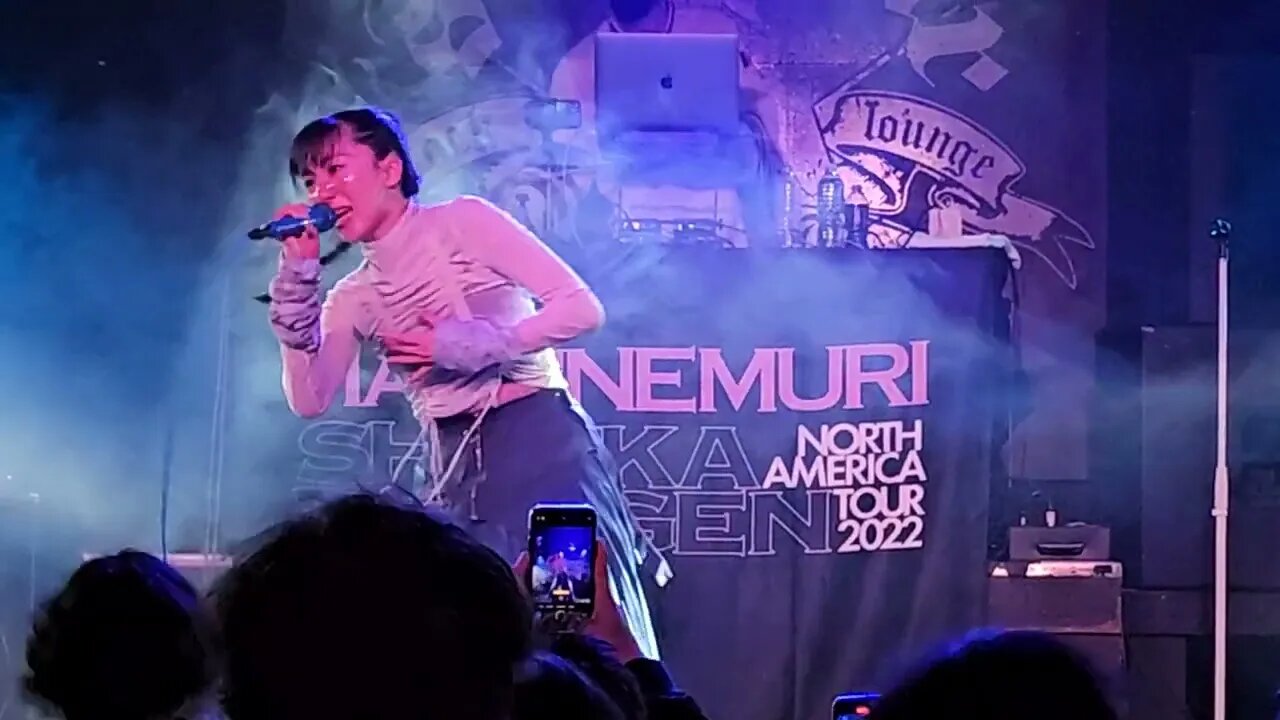 Haru Nemuri in Webster song Shunka Ryougen