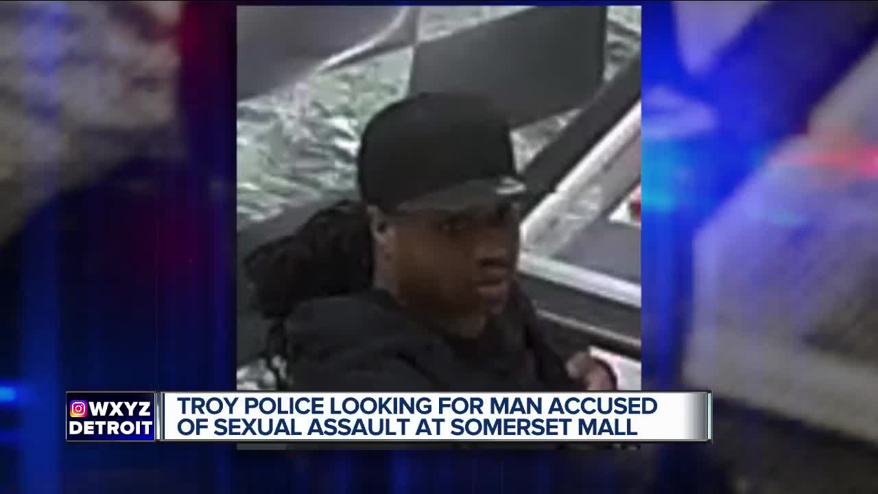 Man wanted for alleged sexual assault of woman inside Lululemon at Somerset