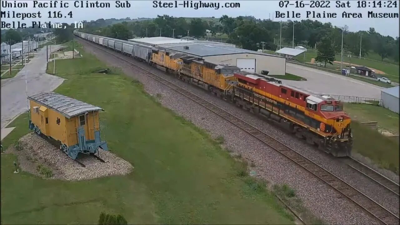 KCS 4009 Leading EB Grain in Carroll and Belle Plaine, IA on July 16, 2022 # Steel Highway #