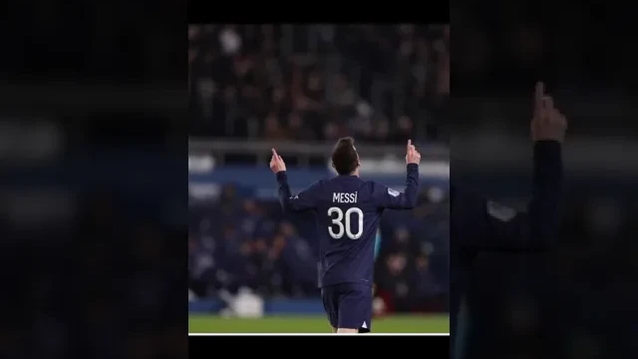 #shortvideo #football #messi #messipsg #cricket #messicirque Leo Messi