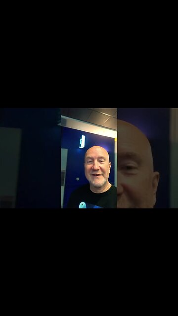 Here to see The Moon 🌚 first screening!