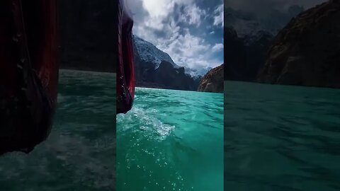 Most beautiful place Atabad Lake #ataabadlake #gilgitbaltistan #foryoupage #reels #nature #travel