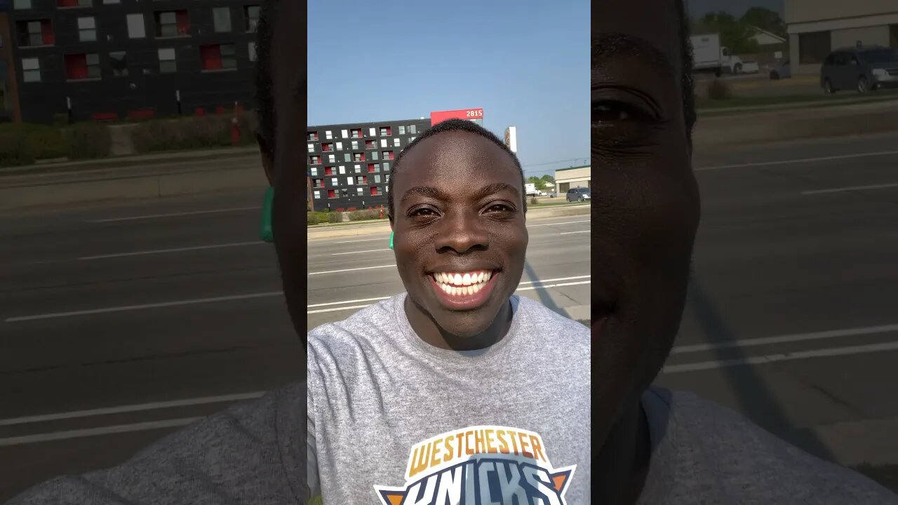 Try not to smile (easy level)