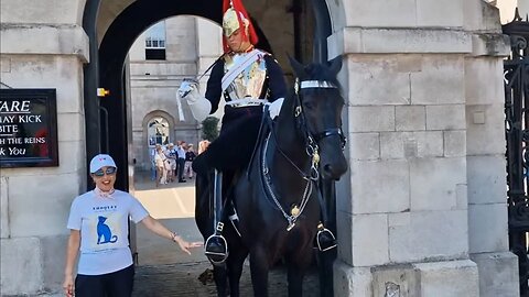 She knows she was in the wrong touching the guard (sorry) #thekingsguard