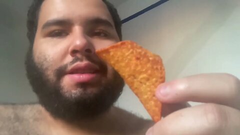 Viper’s Food Reviews - Episode 307: Doritos￼ Screamin’ ￼Sriracha