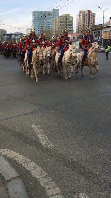 Торгон цэрэг