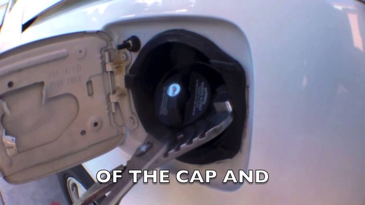 CLEVER FAST REMOVAL any aftermarket fuel gas cap √ Fix it Angel