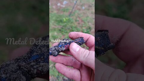 yard treasure | metal detecting #shorts #treasurehunting #hotwheels #matchbox