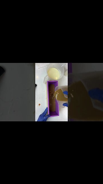 Pumpkin Pie Soap Pour #farmlife #goatmilksoap #soap #goatmilk #coldprocesssoapmaking #soapmaking