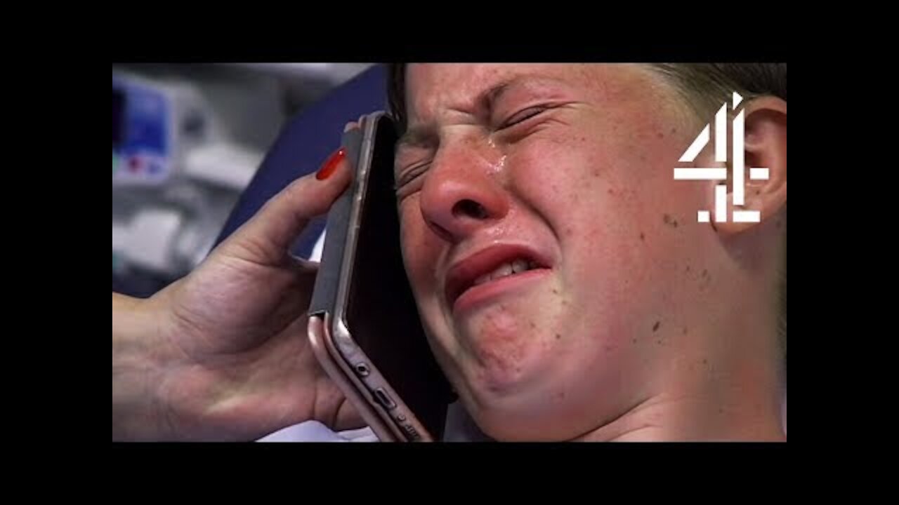 16-Year-Old Says Goodbye to Family Before Brain Surgery - Heart-Wrenching Moment
