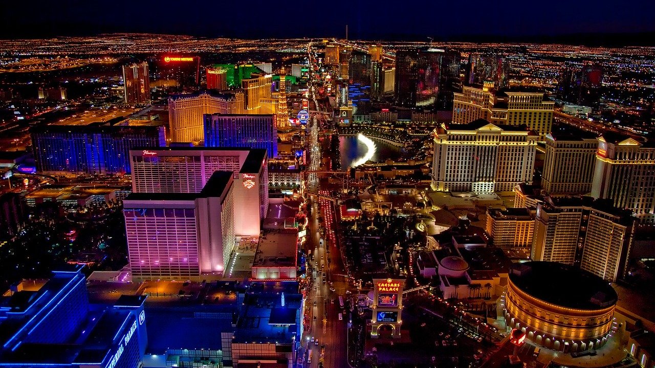 Nevada's statewide pause starts at midnight