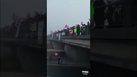 CANADIAN TRUCKERS ARE FIGHTING BACK!