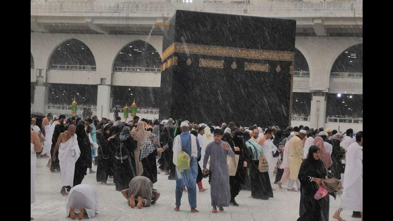 Heavy Rain in Makkah