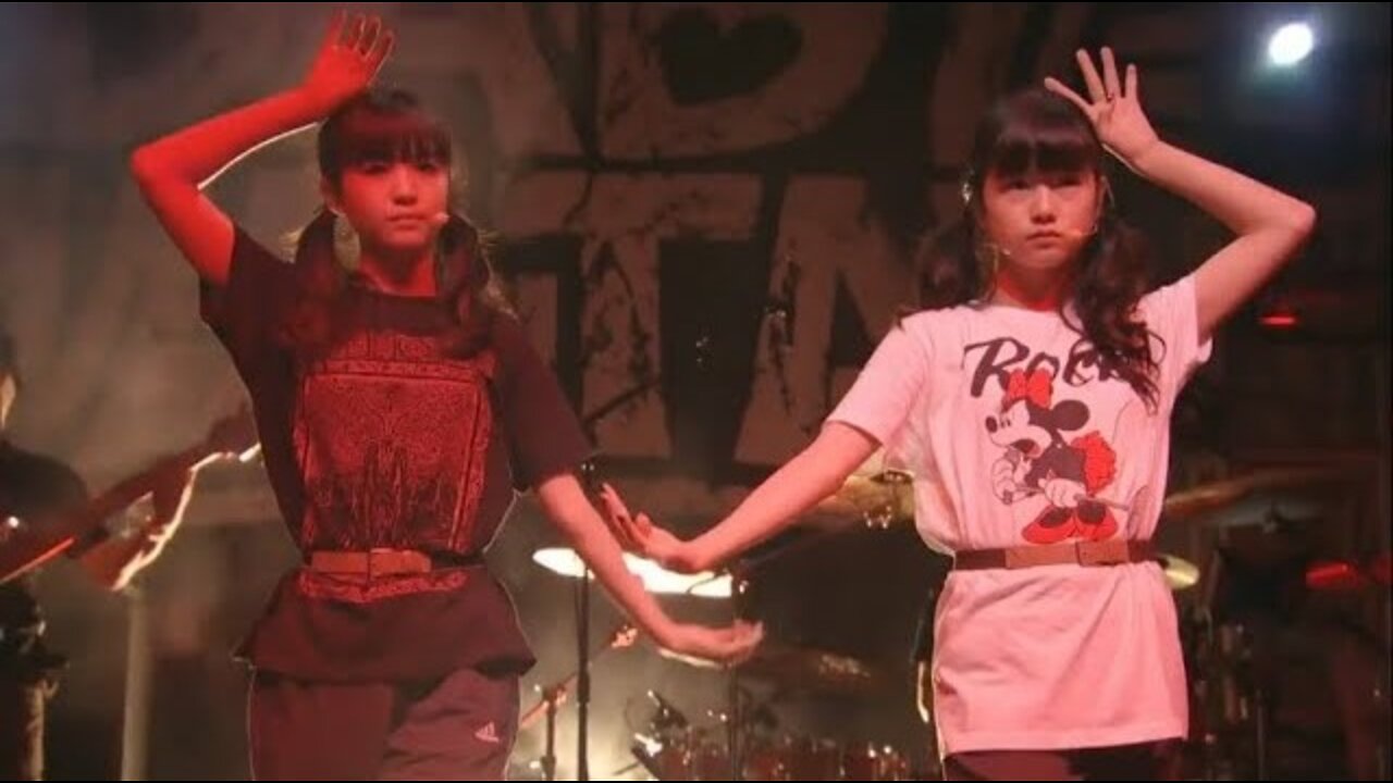 BABYMETAL - Black Babymetal - Yui & Moa - SONG 4 - 4 No Uta - ４の歌 - Soundcheck 2014