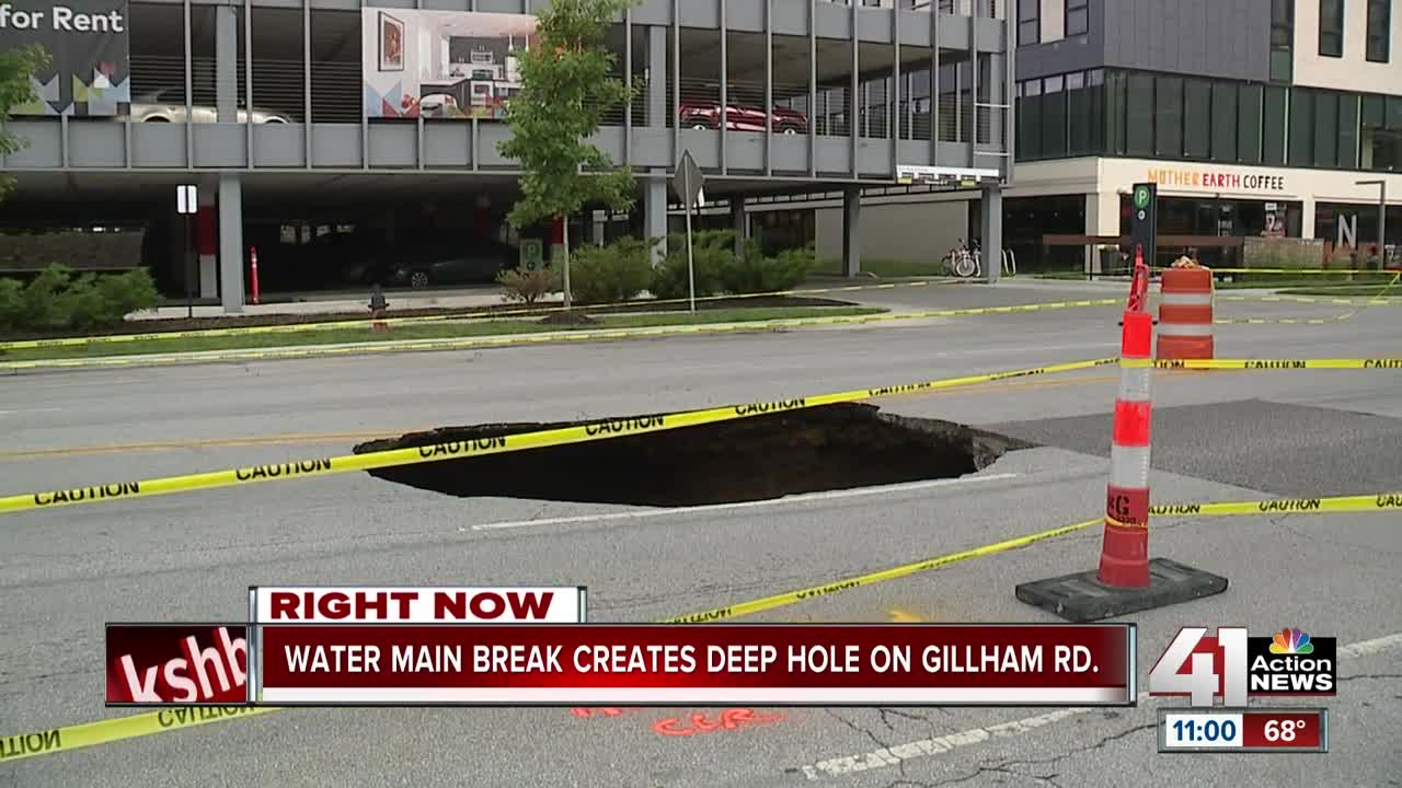 Broken water, sewer lines collapse part of Gillham Road