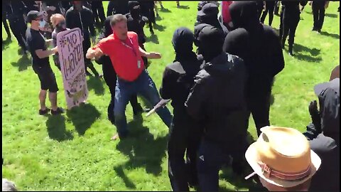 Aug 27 2017 Berkeley 1.4 'Take his camera, take his phone,' Antifa chasing a journalist