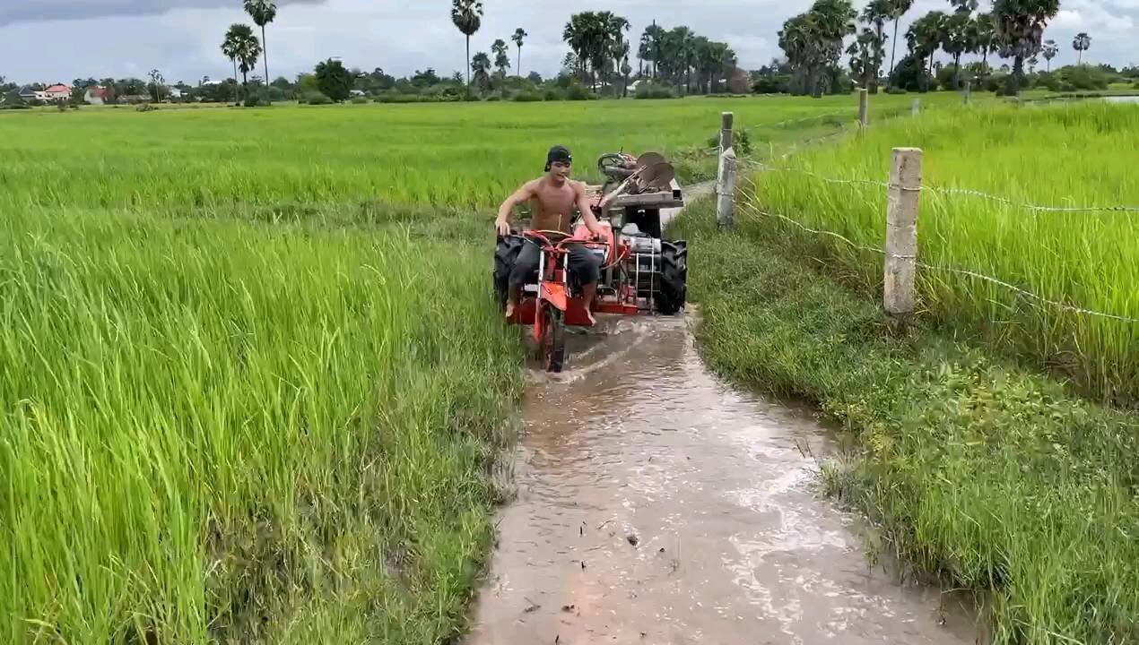 New Tractor Technology Handmade