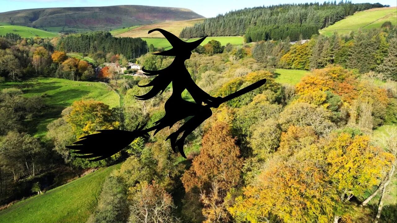 A Witches View Over Pendle 🧹